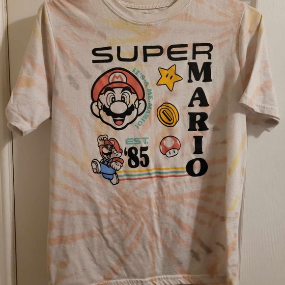 3/$30 Super Mario short sleeve T. Unisex big kids size XL gucπΈπ - Picture 2 of 4